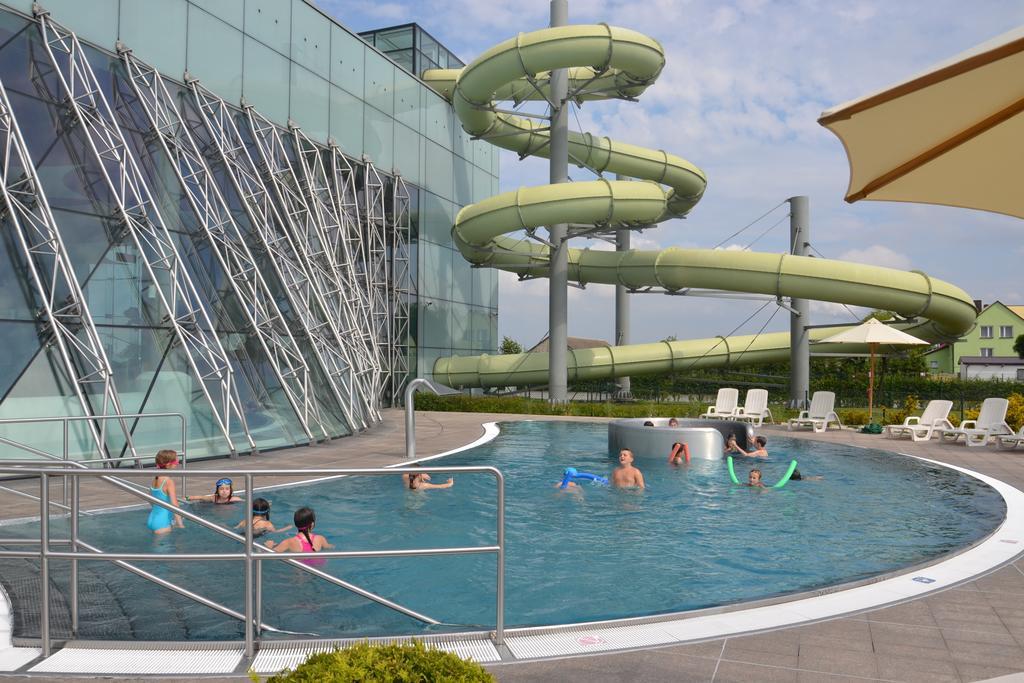 Hotel Solpark Kleszczów Екстериор снимка